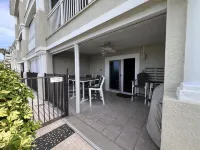 NEW LISTING - Beachfront Seaside Oasis Hotel a Indian Shores