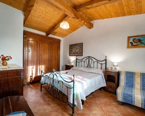 Villa in the green with private pool, garden, wi-fi for families and groups Hotels in Gallicano