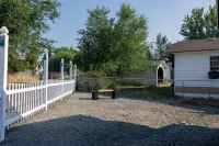 Crater Lake House l Close to Hwy 97 l  OIT l Skylake l Family l Pet Friendly Hotels near Holliday Jewelry