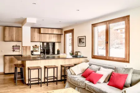 Fantastic fully renovated flat in Megève Отели в г. Межев