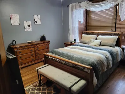 Classic Build with modern decor Hotels near Regency Square Shopping Center