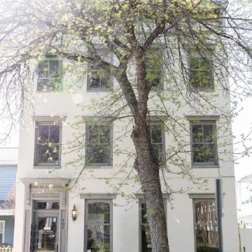 Private Ground Level 2BR Condo