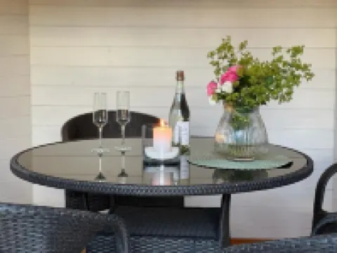 Ferienwohnung mit Weitläufigen, Parkähnlichen Garten, Pavillon und Bouleplatz Hotels in Bosau