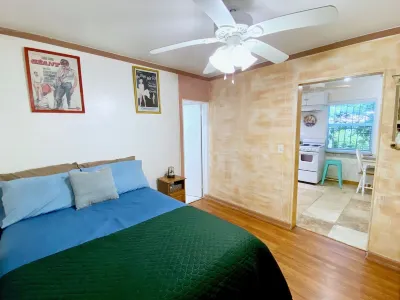 Gardolinos Cottage near the bay Hotels in Mimo