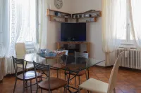 EMI'S House Lake Como Hotels in Lezzeno