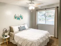 4 Bedroom Under a Canopy of Oaks-Close to Wineries and Beach Hotels near Rite Aid