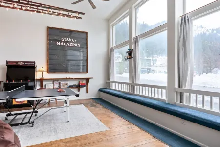 Harwood Mullan - BEST for FAMILYS - LOOKOUT Отели в г. Маллан