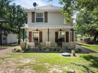 Waterview Lake House on Richland Chambers Hotel di County Freestone