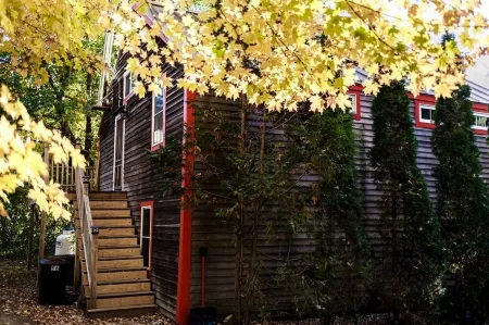 Barn Off the beaten path yet close to everything.