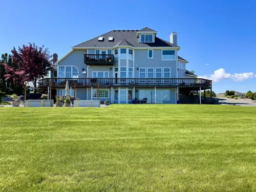 Wine Country Getaway with Amazing Views