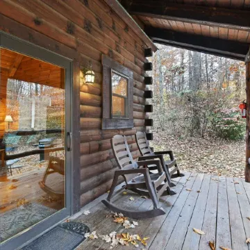 Cabin In Hocking Hills! Pet Friendly, Hot Tub, Secluded.