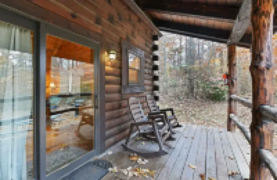Cabin In Hocking Hills! Pet Friendly, Hot Tub, Secluded.