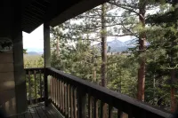 Spacious condo w/ large loft , Minutes from Canyon Lodge & Village