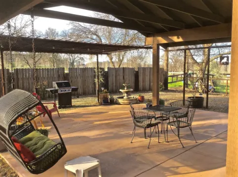 Yosemite Gateway/HorseRanch Cottage/Outdoor SoakingTub & Shower/Scenic Views