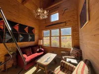Creekside Side Pet Friendly Retreat Hotels in Silverton