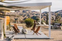 The Mallow House Secluded Mid-Century Ranch with Desert Views near Joshua Tree