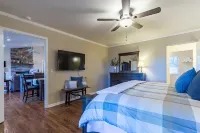 Sunset Mountain Views From Back Deck & Sapphire Resort Amenities 1-Level 3BR/2BA