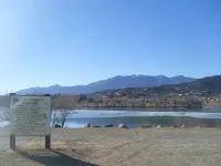 Romantic modern cabin overlooking lake beckwith Hotels in Colorado City