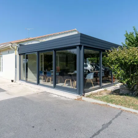 Brit Hotel Avignon Sud le Calendal