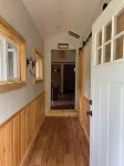 Cozy little cabin in the woods. 2 minutes away from Brule Lake boat landing!