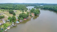 Lake Tillery Waterfront Rental in Albemarle, NC