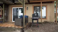 Romantic Waterfront Getaway 1st Floor Deep Water Views