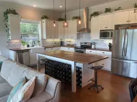 Waterfront Retreat -- plenty of privacy