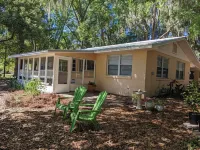 Looking for a quiet place to stay?  Consider The Ollie Vee in Crescent City, FL