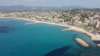 Très Beau T2 Neuf, Calme, Terrasse, au Cœur de Sanary + box Fermé en Sous-sol