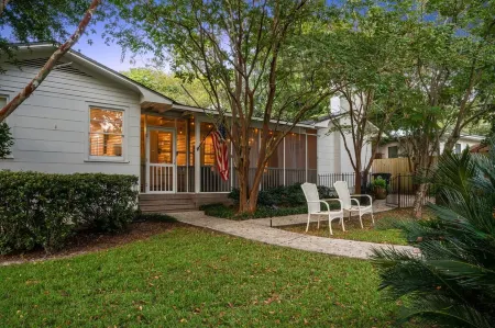 “Meet Me in Fairhope”-Walk to Bay and Beach in the Heart of Fairhope!