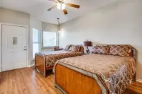 Spacious Condo located in Tanglewood Resort area at Lake Texoma Top Fishing
