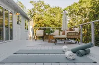 Modern Luxury Home by Russian River - Private Hot Tub, Office, EV Charger, Deck!