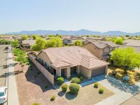🌟Phoenix central location spacious 4bd sleeps 8 Hotels near Talking Stick Resort Amphitheatre - Phoenix