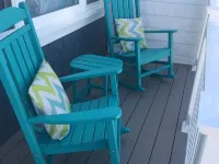Steps to Beautiful Brigantine Beach. 1st. Floor Unit with Private Porch. ブリゲンティーンのホテル