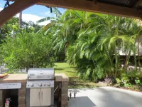 1BR/1BA Peaceful , relaxing , affordable Tropical South Maui Condo.