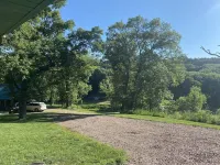 Cozy Cabin get away - walking distant to beach