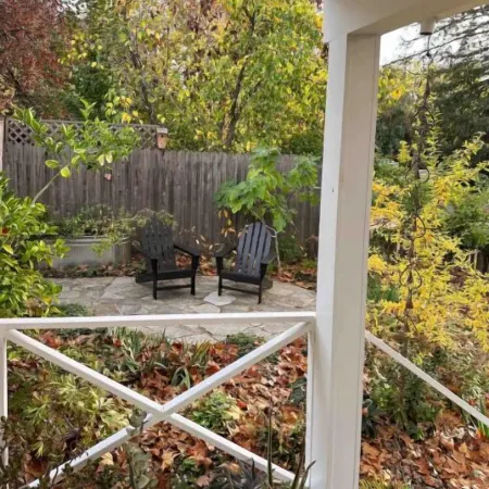 The Alley House - Historic District Garden Bungalow