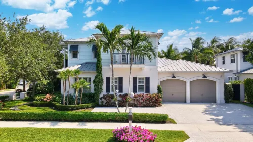 Luxurious Delray Beach Pool Home in Downtown Delray! VIP Beach Passes!
