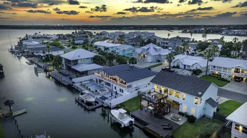 Beautiful Canal Views on Key Allegro! ~20 Flamingo~4 Bed/4 Bath