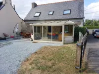 Location Maison Toute Rénovée à Lannion Côte du Granit Rose Hotels in Pleumeur-Bodou