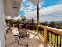 New! Private 5BR 5,000 SqFt Lake House on 7 Acres Hotels in Dandridge