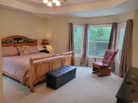 Cozy Country Home with 5 Bedrooms 4 Baths and Swimming Pool