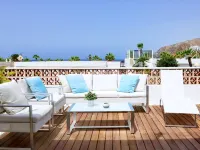 Mirador de Palm-Mar, outdoor Jacuzzi, Ocean Sunset views,1Gb WiFi