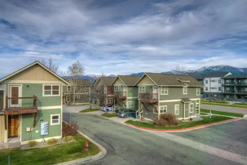 2 bd, 2 bath, Great Location in Bozeman near Costco, I-90, and food and shopping 보즈먼 호텔