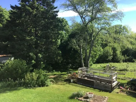 New England Farmhouse Loft