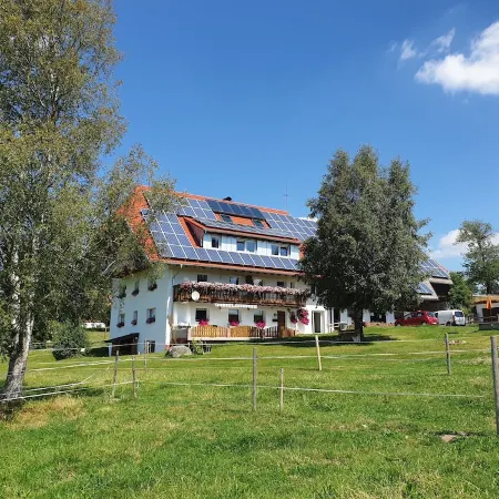 Cozy Vacation Apartment Just 3 km from Schluchsee - Ideal for Families & Couples