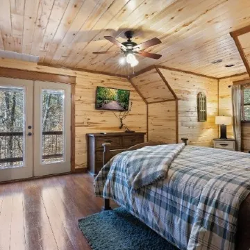 Copper Spa Lodge - Elegance Meets Luxurious Comforts with a Retreat Experience