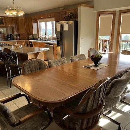 Great for Friends & Families, Breathtaking View, Nature Trails, Farm Animals