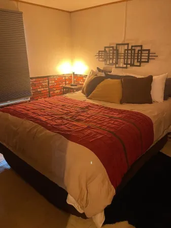 Lake views in fall, sleeps up to 4 with a hot tub.