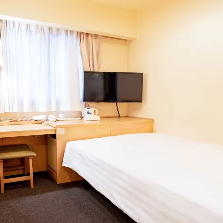 Le Lac Hotel Yokkaichi (Formerly Reiah Hotel Yokkaichi) Отели рядом со станцией JR Yokkaichi station